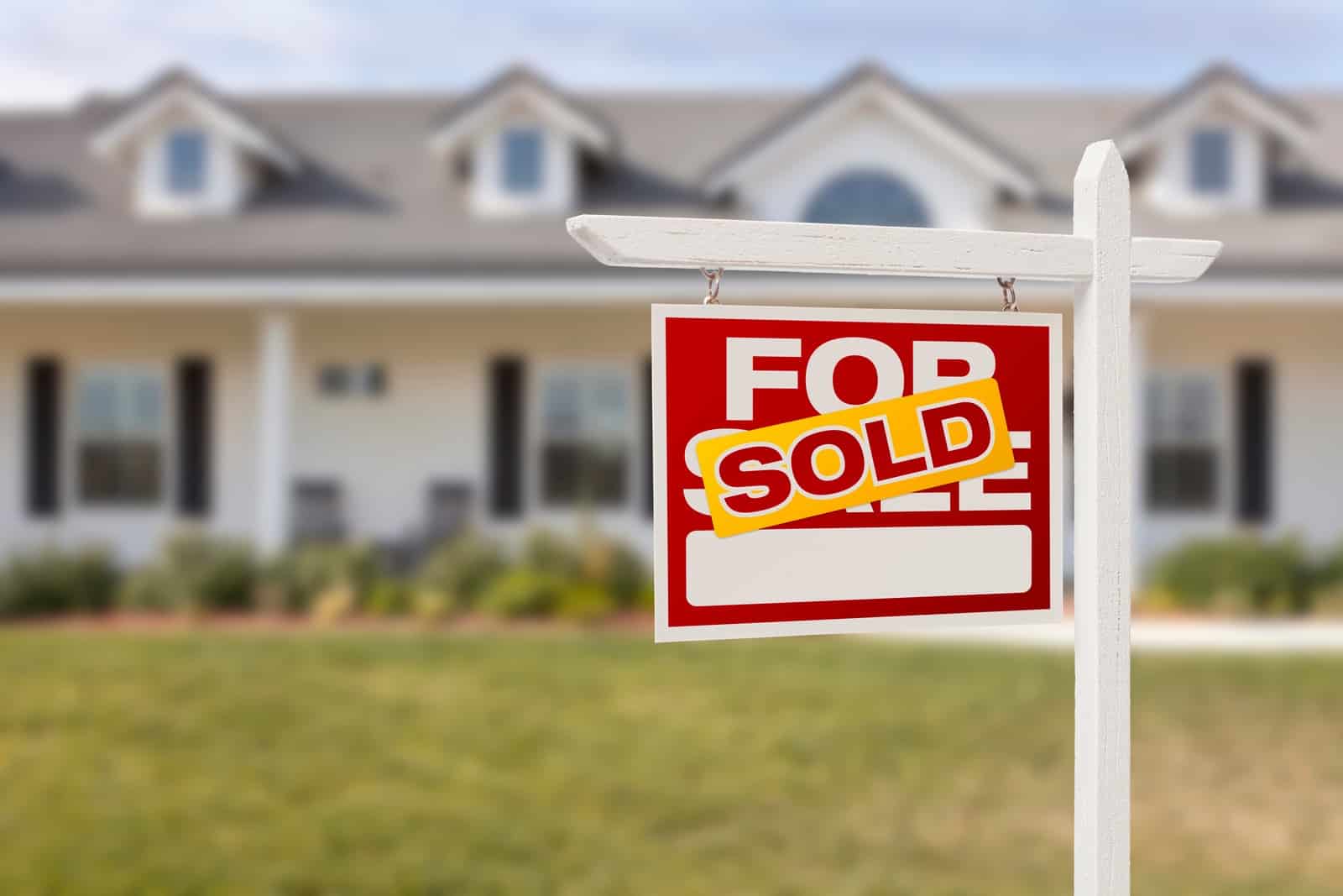 Read more about the article Why You May Not Want to Sell Your House By Yourself